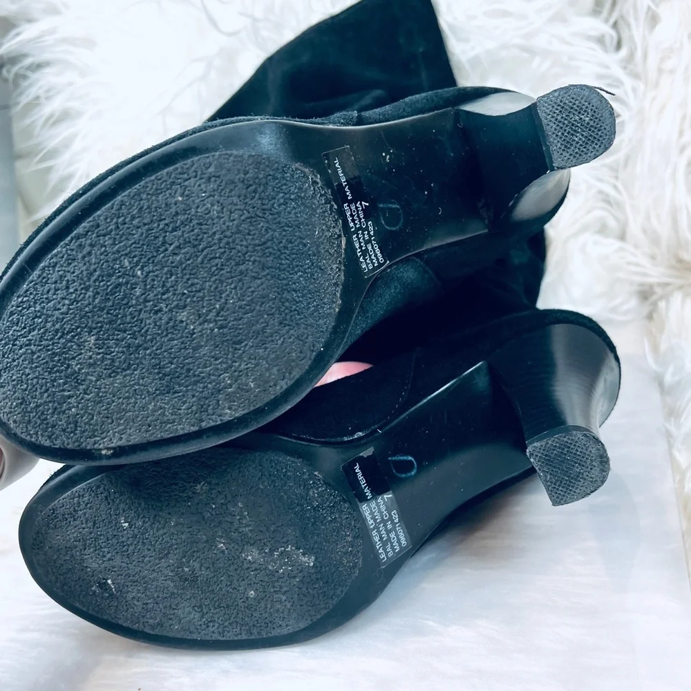 VINTAGE Rocker CHIC sz 7M Black Suede Leather Gathered High Heeled Boots
